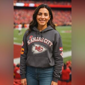 WEAR by Erin Andrews KC Kansas City‎ Chiefs Modest Cropped Hoodie Women's 4X